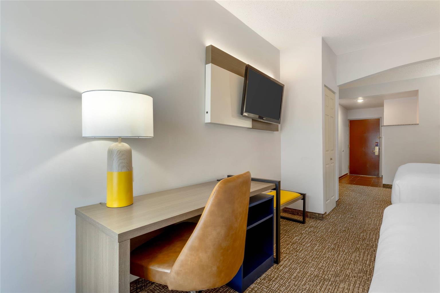 Comfort Suites East Brunswick South River - photo 30