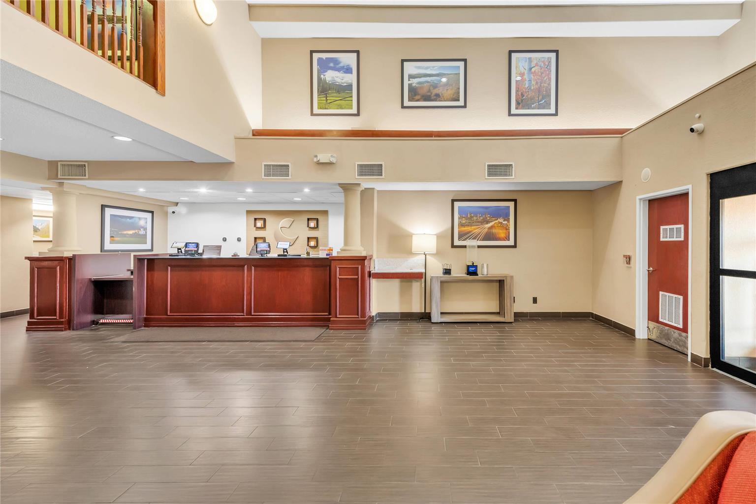 Comfort Suites Lakewood Denver - photo 8