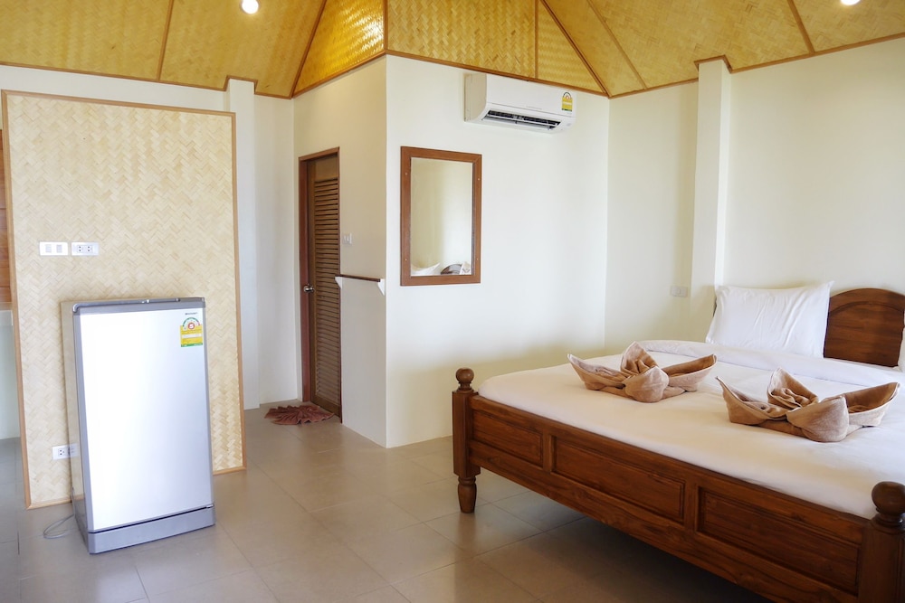 Manita Resort - carbon neutral hotel in Koh Samui