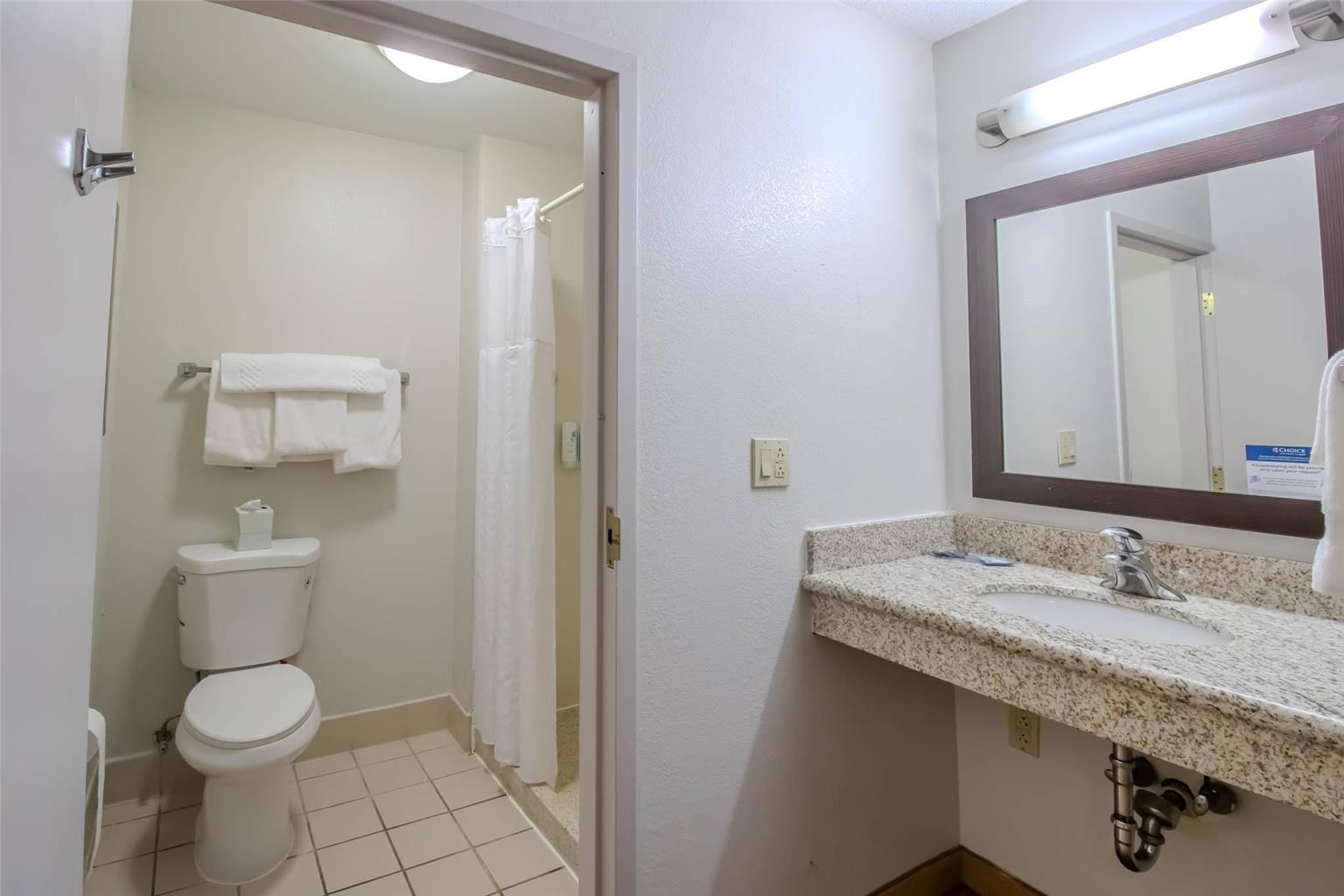 Country Inn & Suites by Radisson Convention Center - photo 40