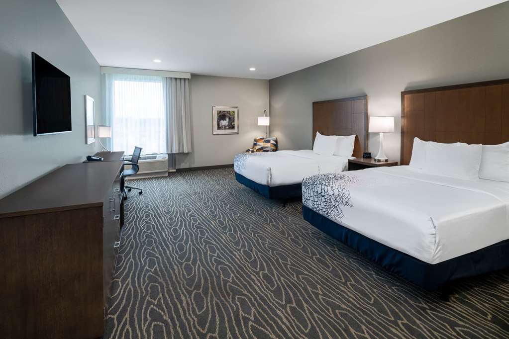 La Quinta Inn & Suites by Wyndham Tifton - photo 24