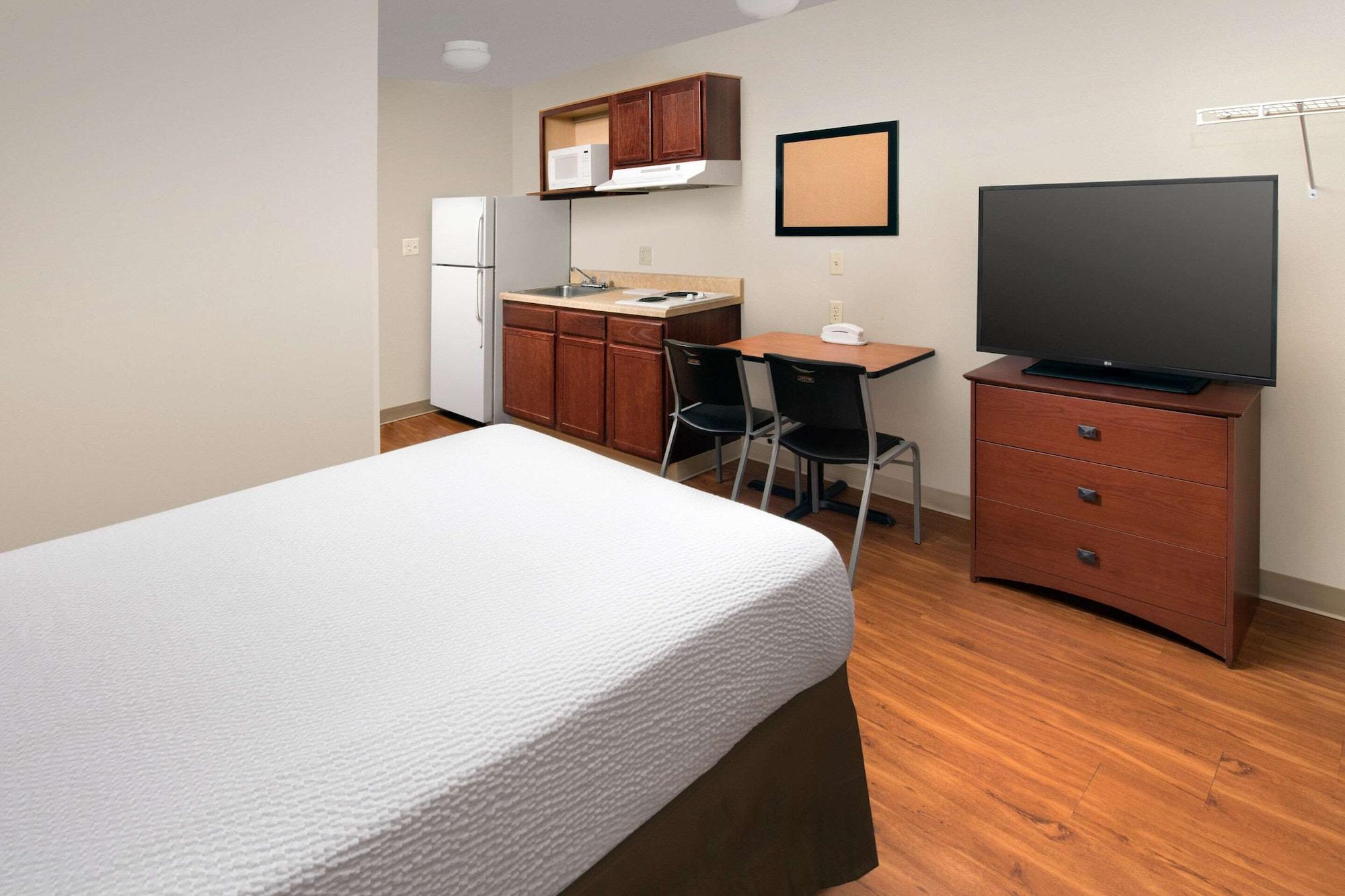 WoodSpring Suites Memphis Southeast - photo 6