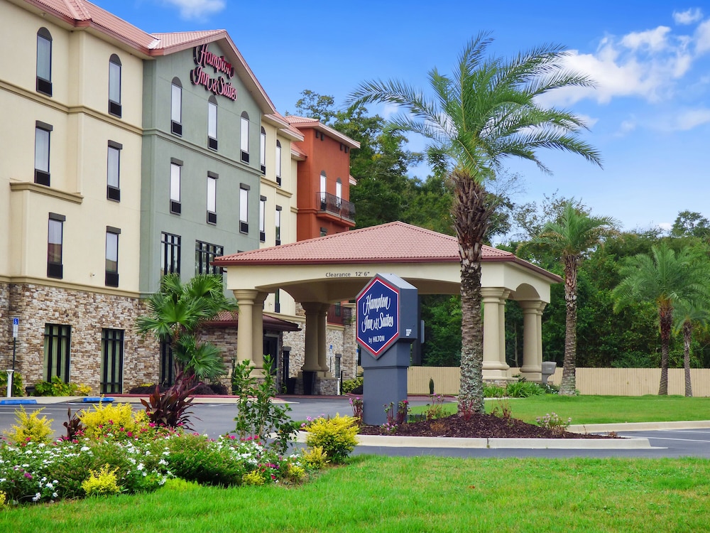 Hampton Inn & Suites Pensacola I 10 Pine Forest Road - photo 41