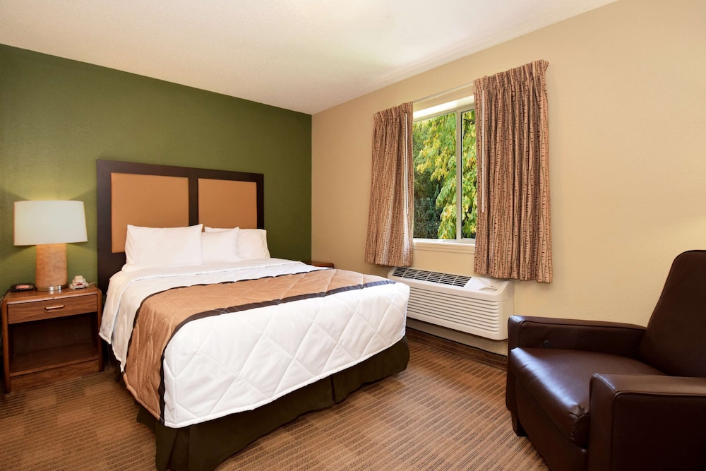 Extended Stay America Raleigh North Raleigh Wake Towne Drive - photo 6