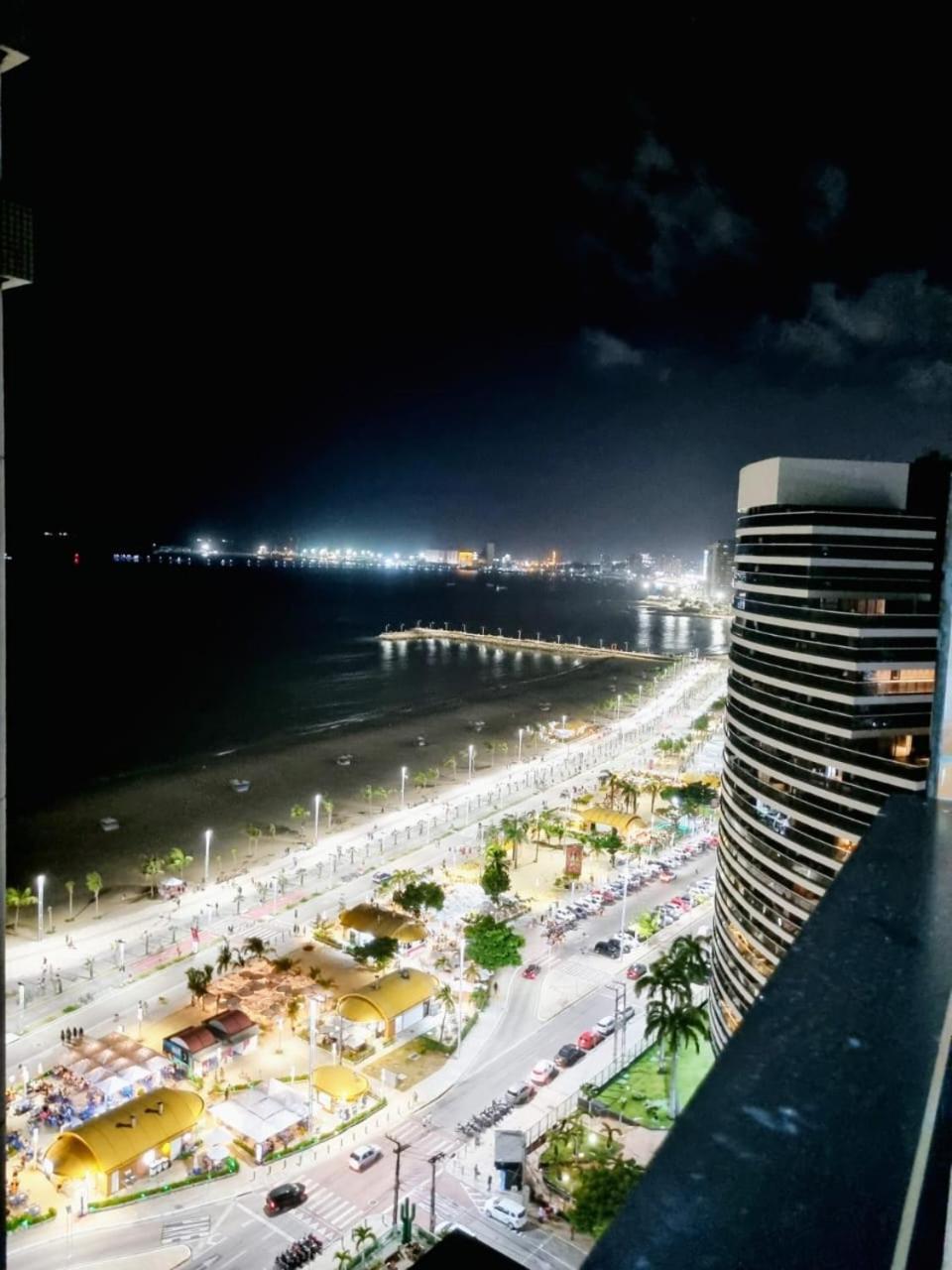 Hotel Flat Atlântico Apartamento Com 02 Quartos in Fortaleza, Brasil