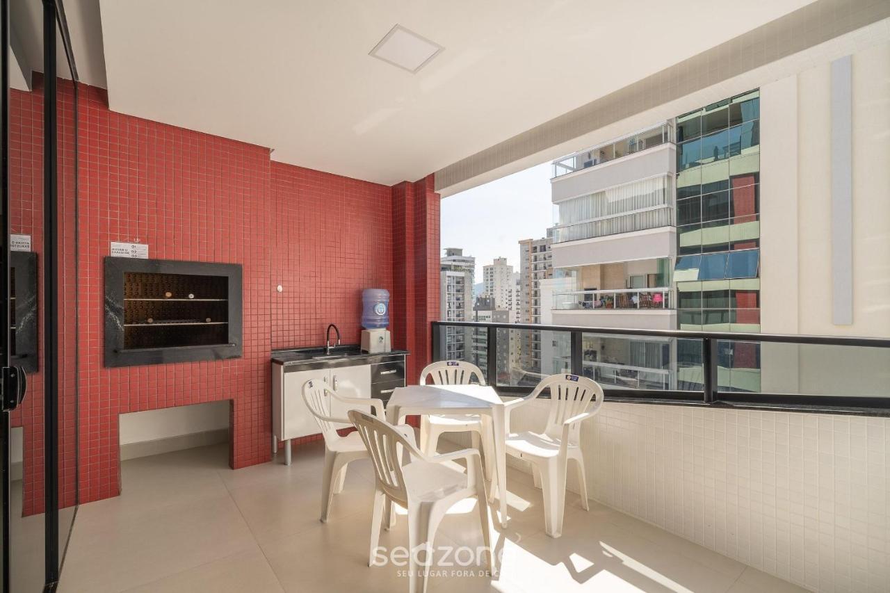 Apto 2q C Churrasq. 500m Da Meia Praia Rot1001