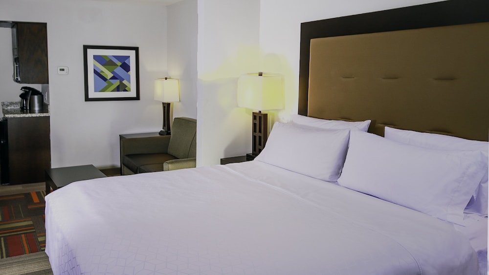 Holiday Inn Express & Suites Ironton by IHG - photo 10