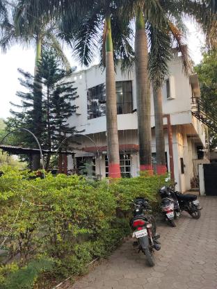Hotel United Grill Indore - last minute hotel in Indore