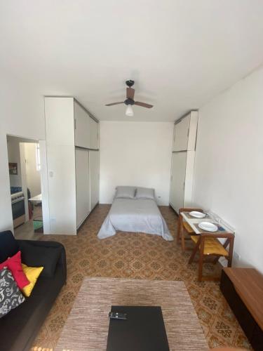 Kit - carbon neutral hotel in Unknown City