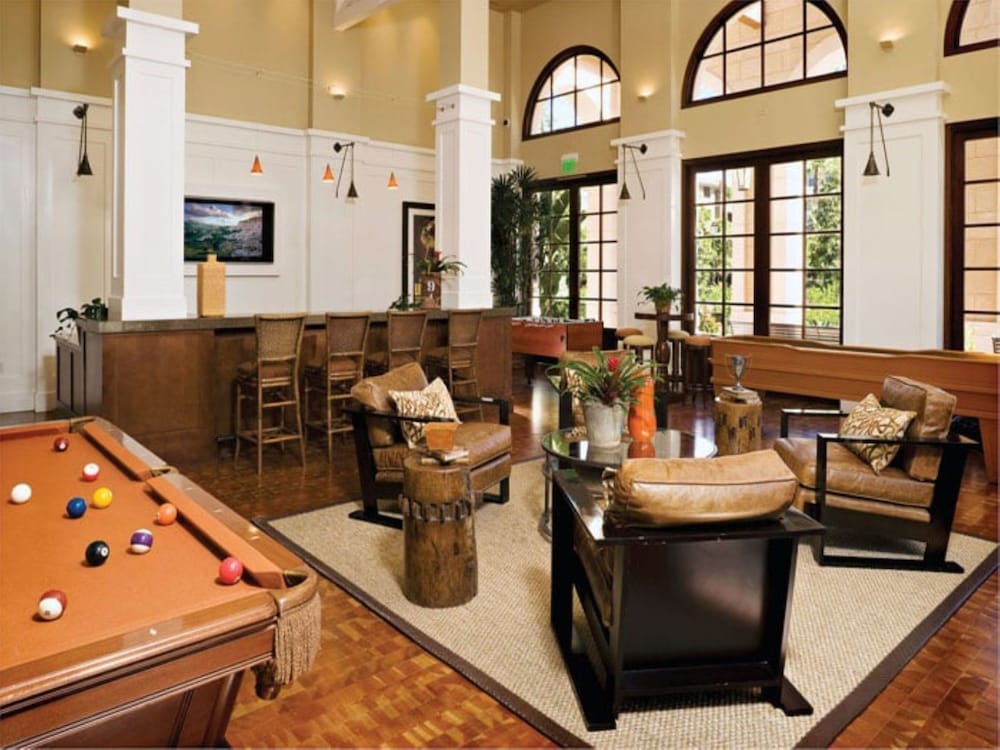 Global Luxury Suites at The Village - photo 2