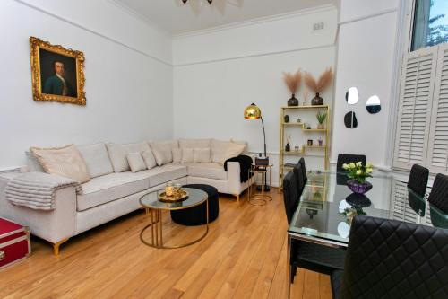 Luxury Flat in Chelsea Zone 1 Central London — 4-Star Luxury Hotel in London, United Kingdom