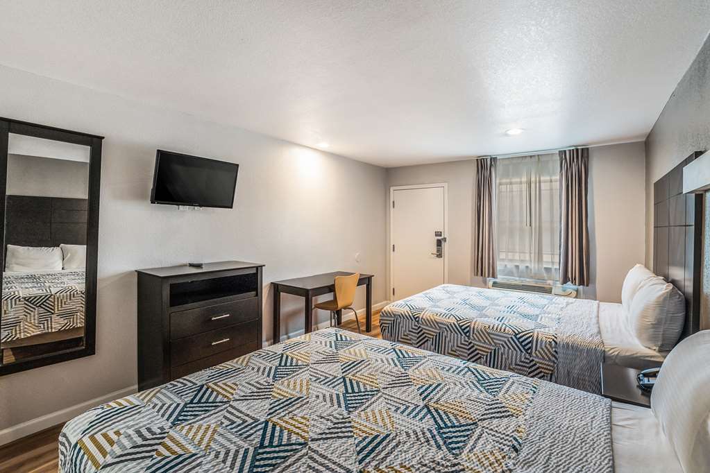 Motel6 Dallas TX - photo 19
