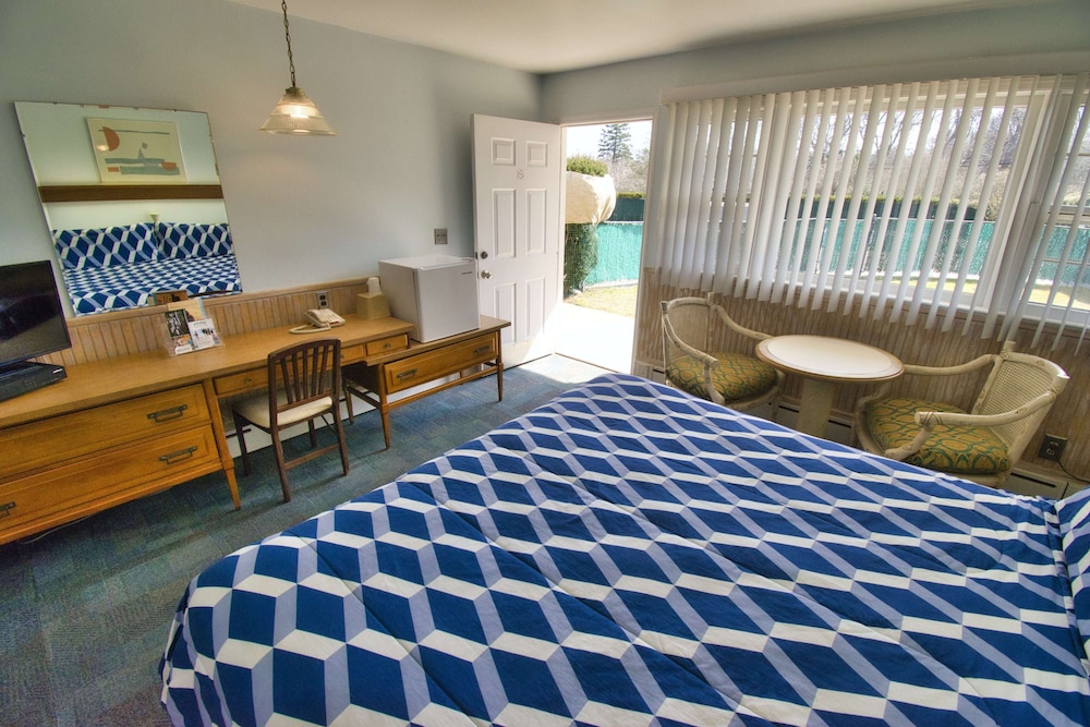 Harborside Motel - photo 5