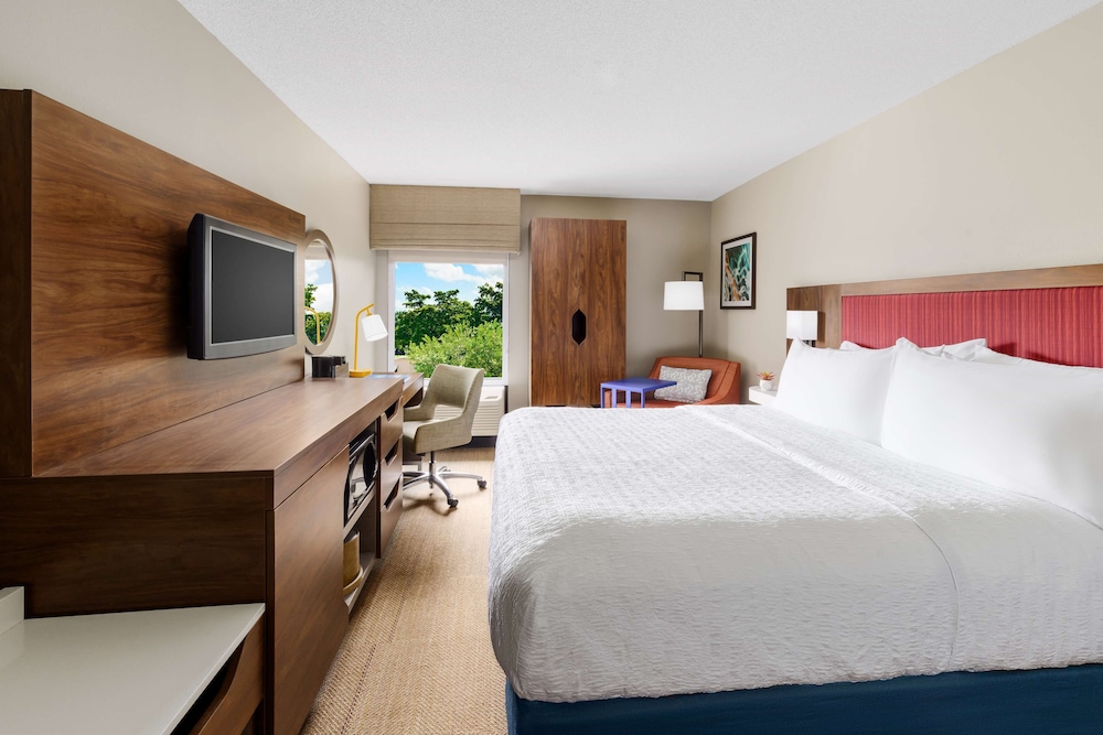 Hampton Inn Ft. Lauderdale Cypress Creek - photo 13