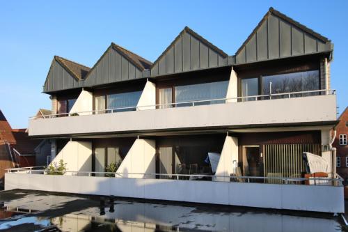 Gro_e Stra_e 19_ Whg_ 3 — 4-Star Luxury Hotel in Wyk Auf Foehr, Germany