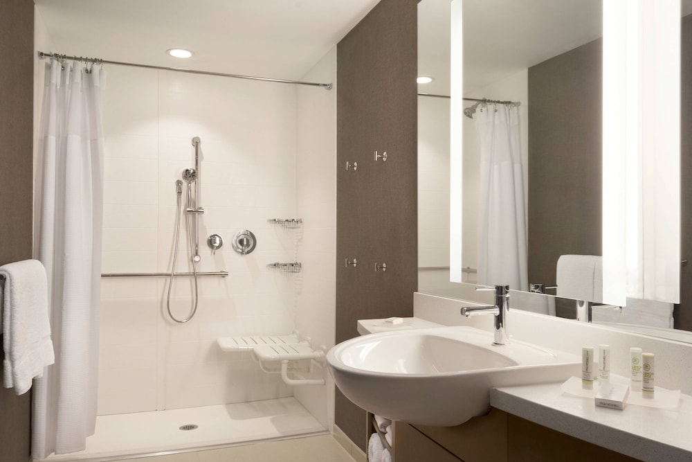 SpringHill Suites by Marriott Allentown Bethlehem Center Valley - photo 17
