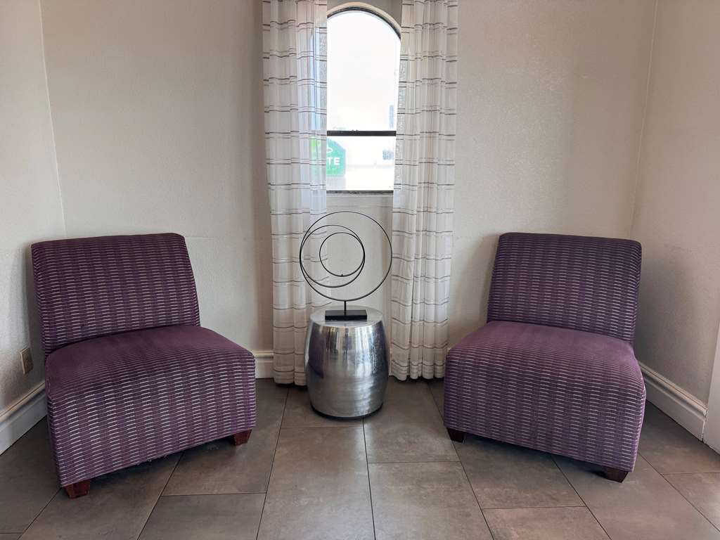 Wingate by Wyndham Galveston Beachfront at the Seawall - photo 8