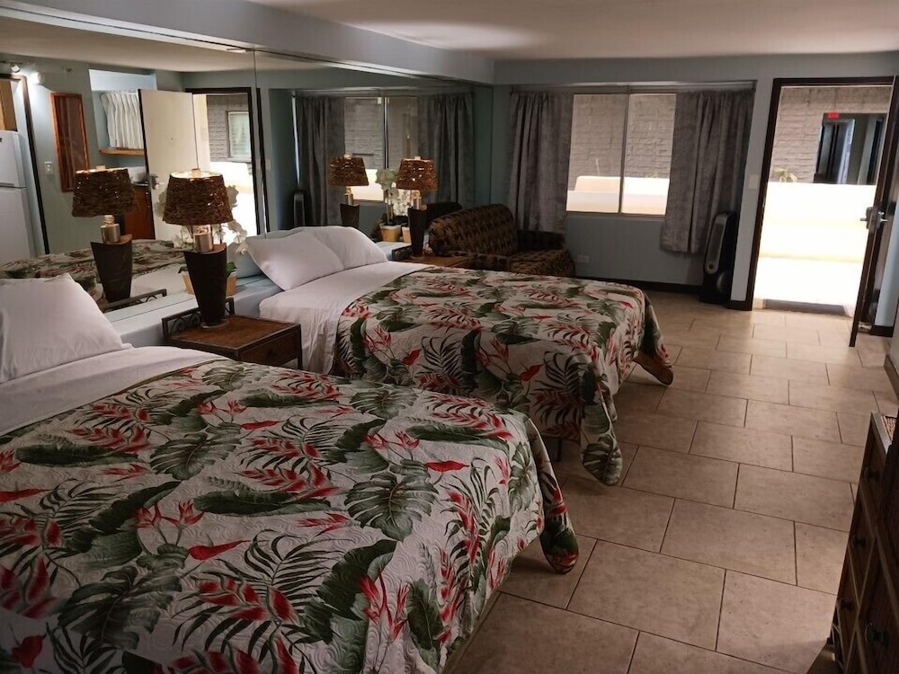 Diamond Head Beach Hotel - photo 4