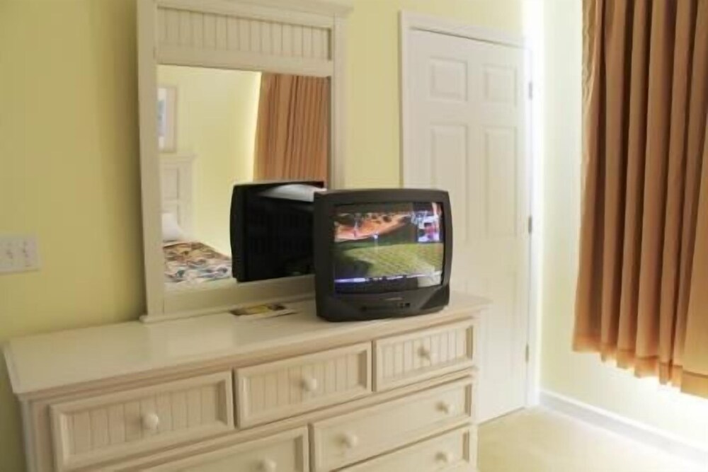 1321 The Havens - photo 10