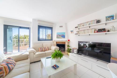 Casa Minuni — 4-Star Luxury Hotel in Almeria, Spain