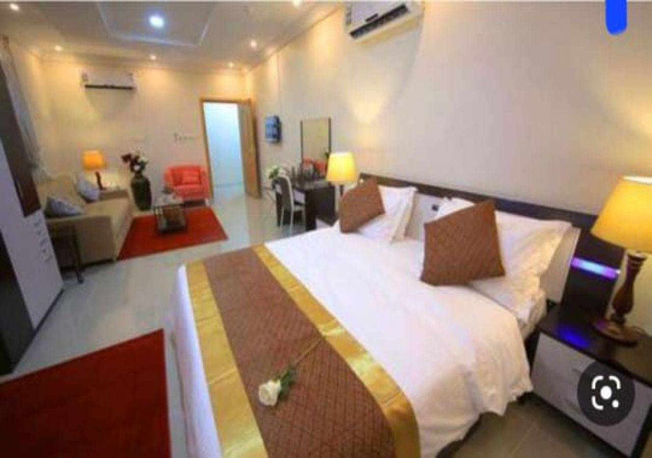 Jeddah Shadows Furnished Apartments — 4-Star Luxury Hotel in Jeddah, Saudi Arabia