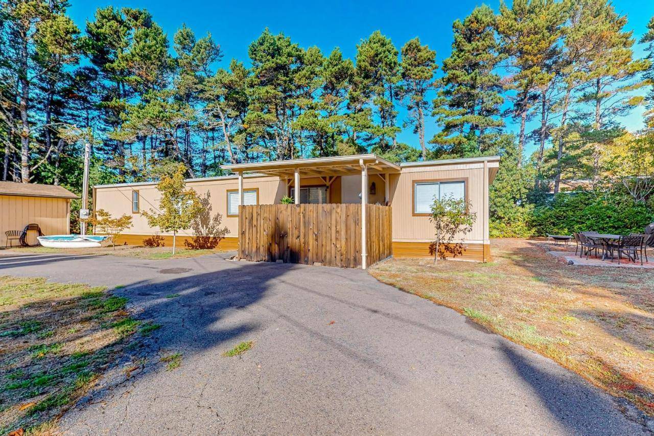 Forest Haven Retreat — Florence