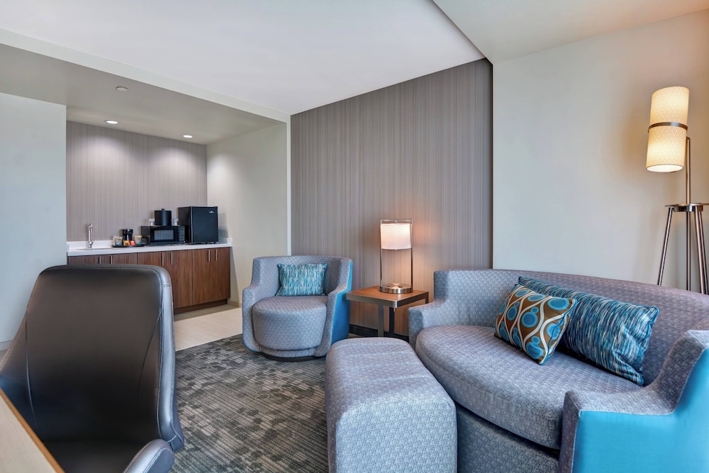 Courtyard by Marriott Bentonville Rogers Promenade - photo 15