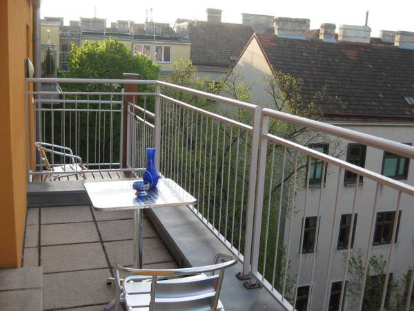 Puzzlehotel Appartement Schönbrunn — Meidling — photo 2