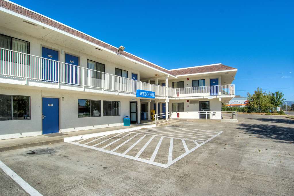 Motel 6 Redding CA North - photo 6