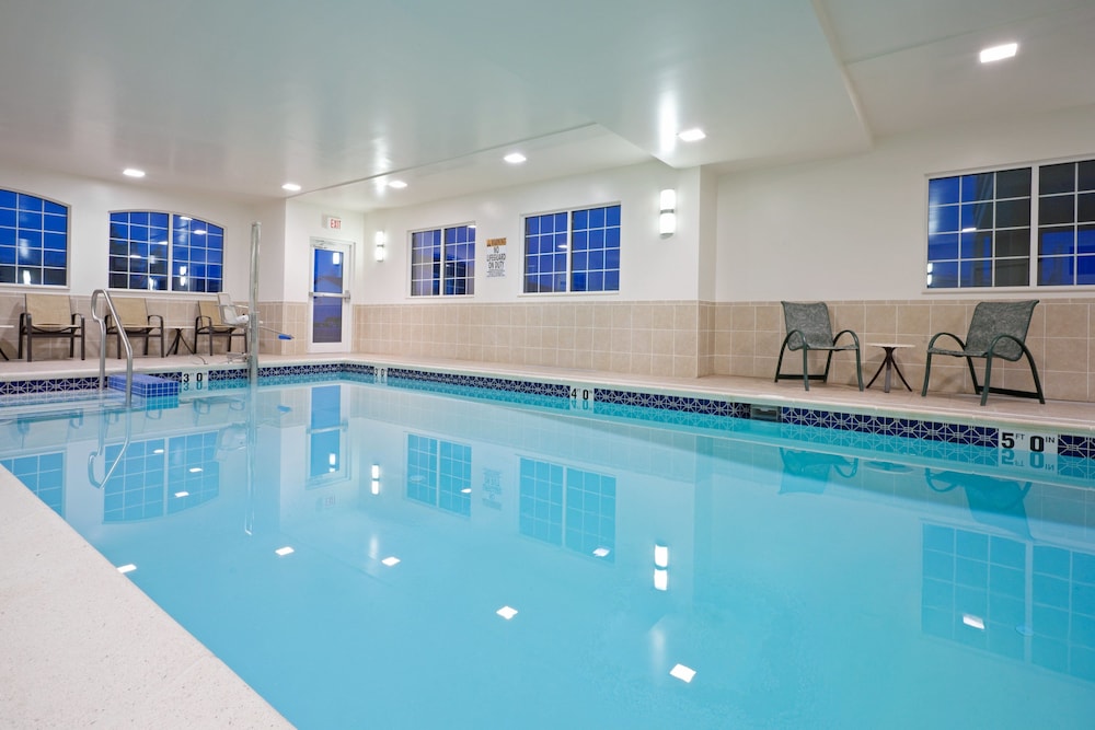 Candlewood Suites Williamsport by IHG - photo 39