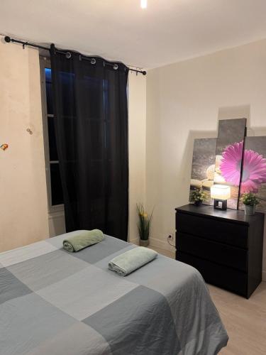 Spacious Flat 7 People 5 Beds - carbon neutral hotel in Unknown City