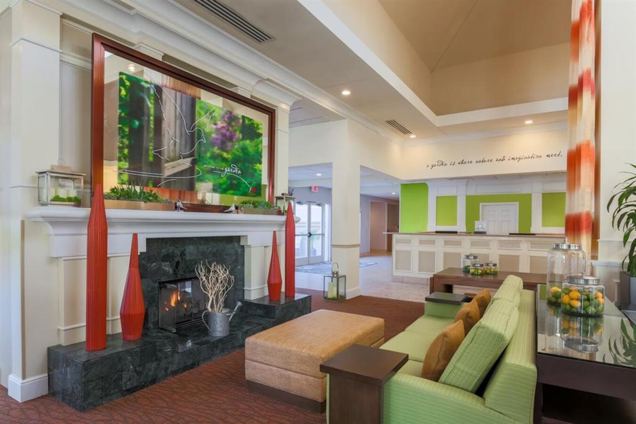 Hilton Garden Inn Bakersfield - photo 3