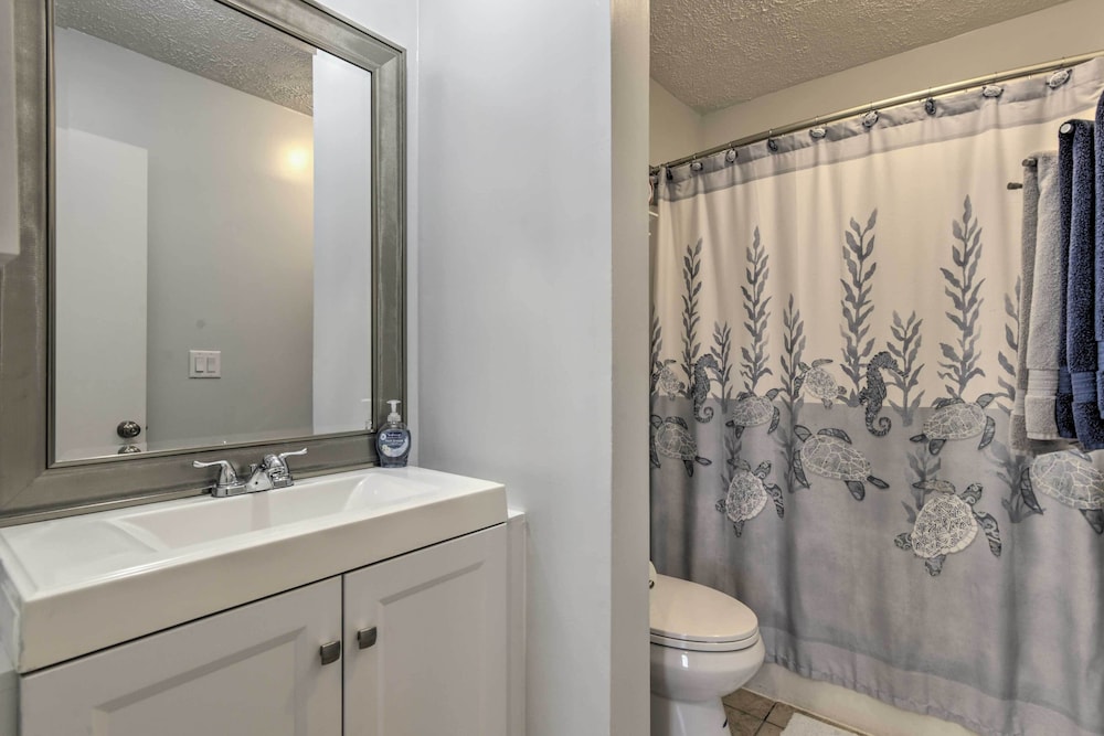Updated PCB Resort Townhome Walk to Beach - photo 29