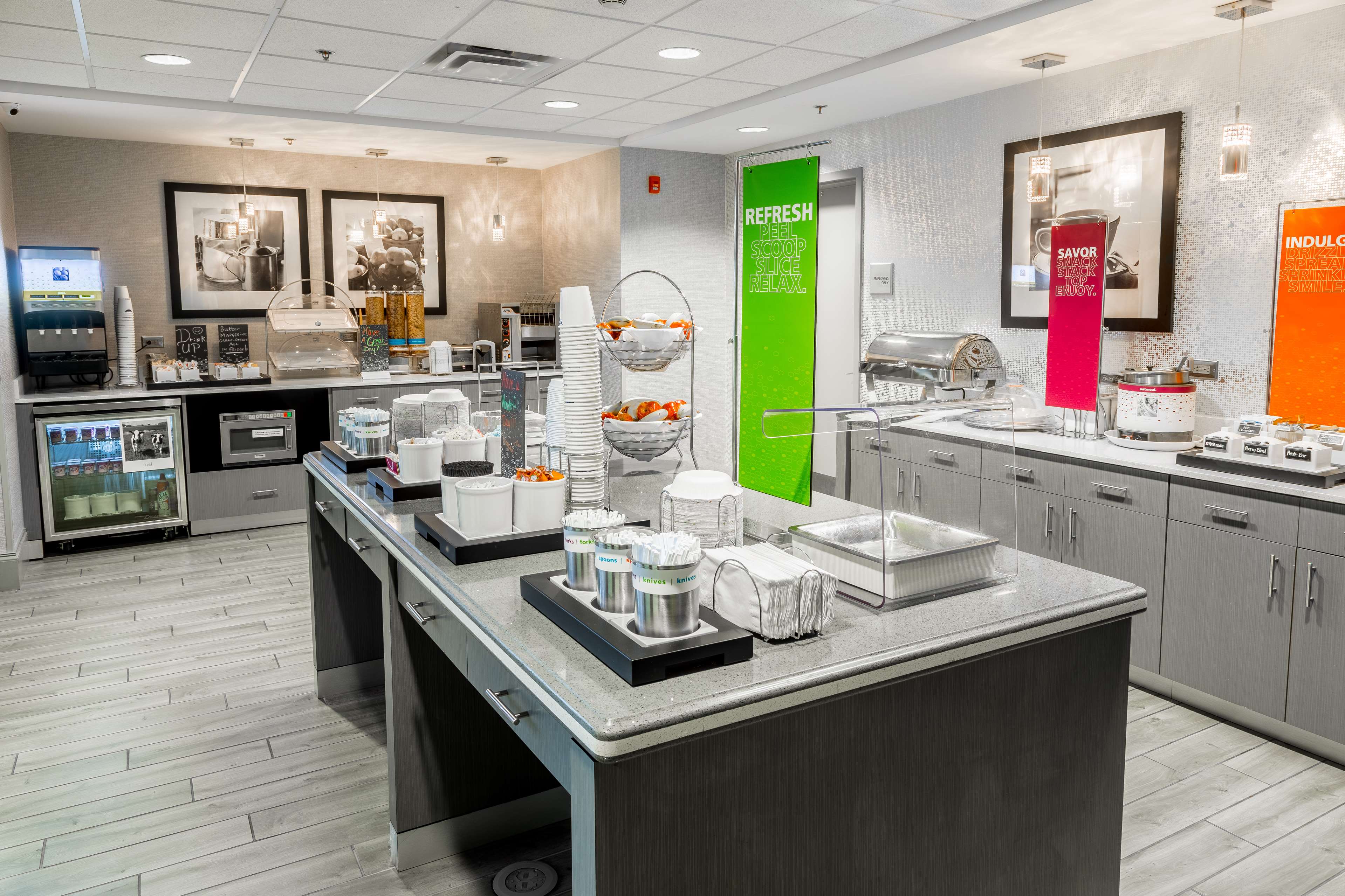 Hampton Inn & Suites Dublin - photo 13