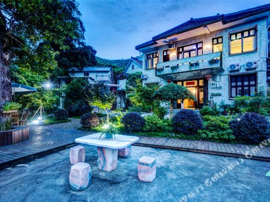 Gushu Mingyuan Hotel - last minute hotel in Deqing