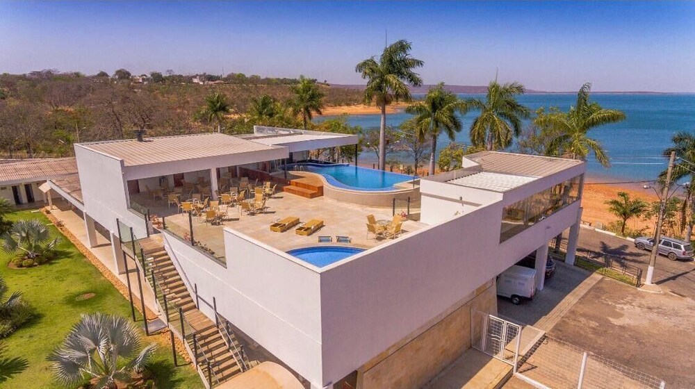 Grande Lago Hotel Gastronomia Bar in Pirapora, Brasil