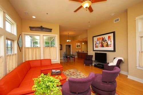 The Pioneer Building in Asheville, United States