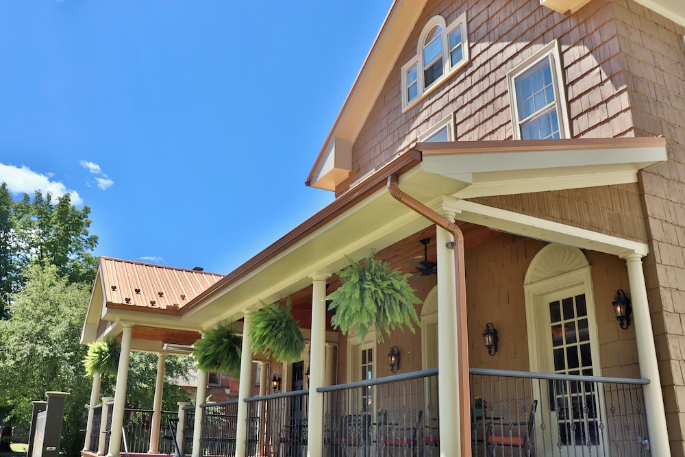 The Hygrade Inn - photo 47