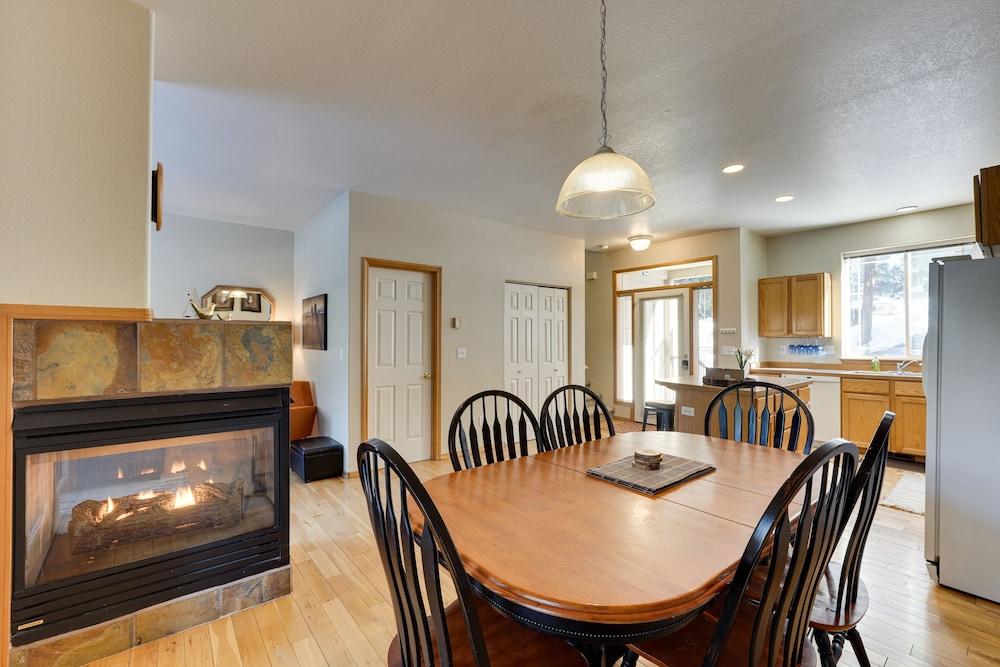 Klamath Falls Townhome w Deck & Resort Amenities - photo 22