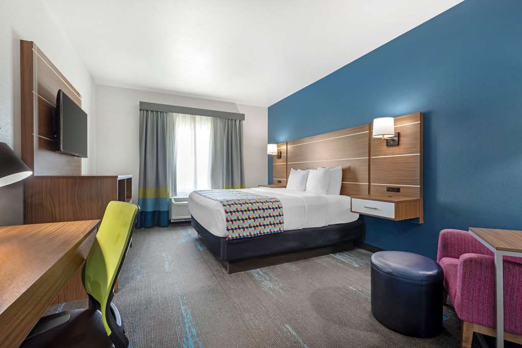 Best Western Plus Medical Center - photo 2