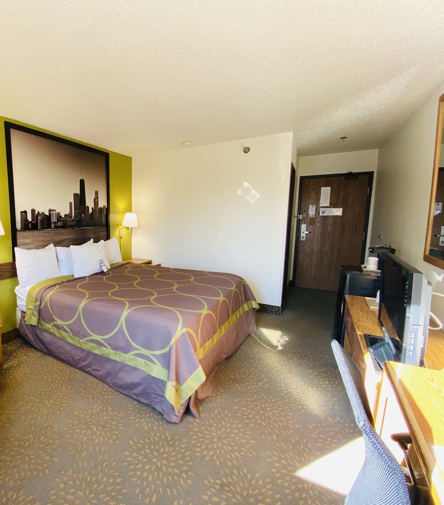 Super 8 by Wyndham Mokena Frankfort I 80 - photo 7