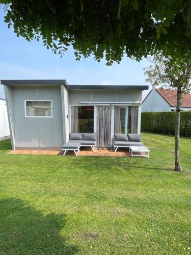 Rustig vakantiehuisje Coester De Haan 2 slaapkamers in De Haan, Belgium