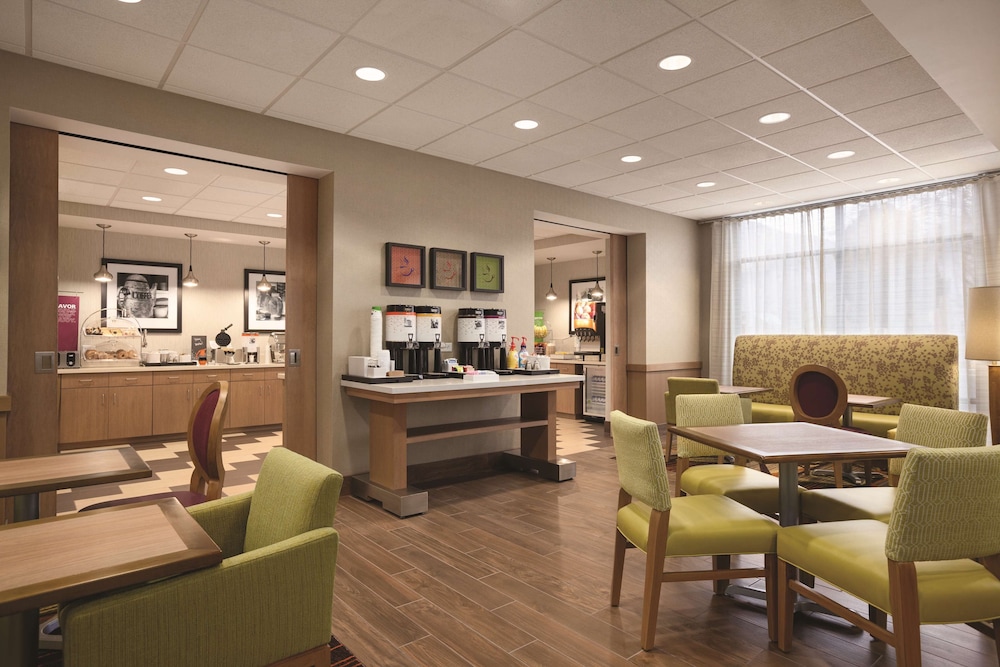 Hampton Inn Brigham City - photo 23