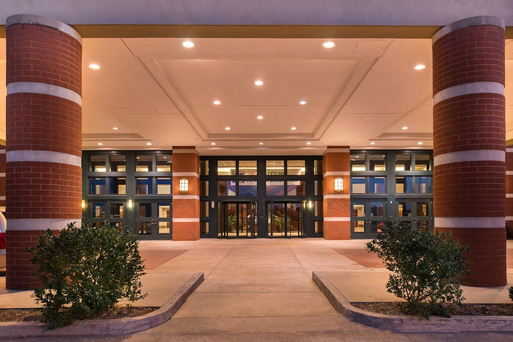 Crowne Plaza Springfield by IHG - photo 83