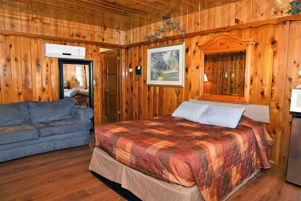 Kern Lodge Kernville - photo 33