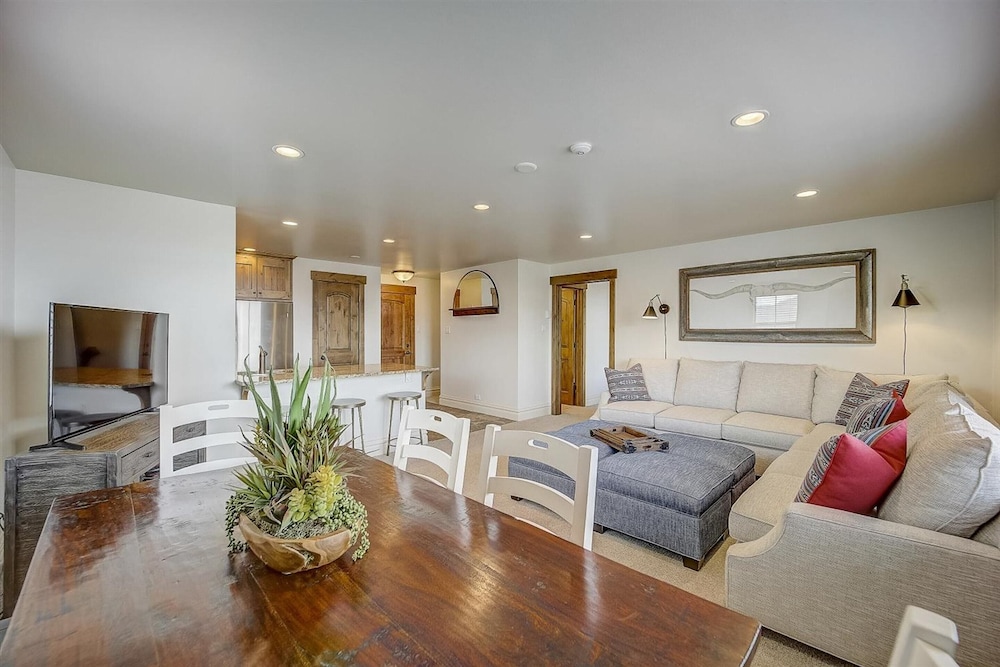 Resort Plaza #5037 by Avantstay Located in Park City Mountain Resort w Mountain Views - photo 7