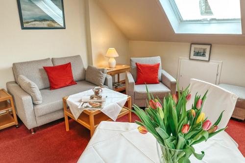 Gästehaus Röll Wohnung 1 — 4-Star Luxury Hotel in Norderney, Germany