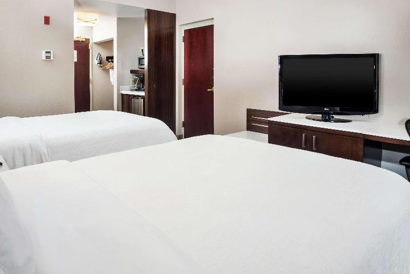 Hilton Garden Inn Fayetteville Fort Bragg - photo 39