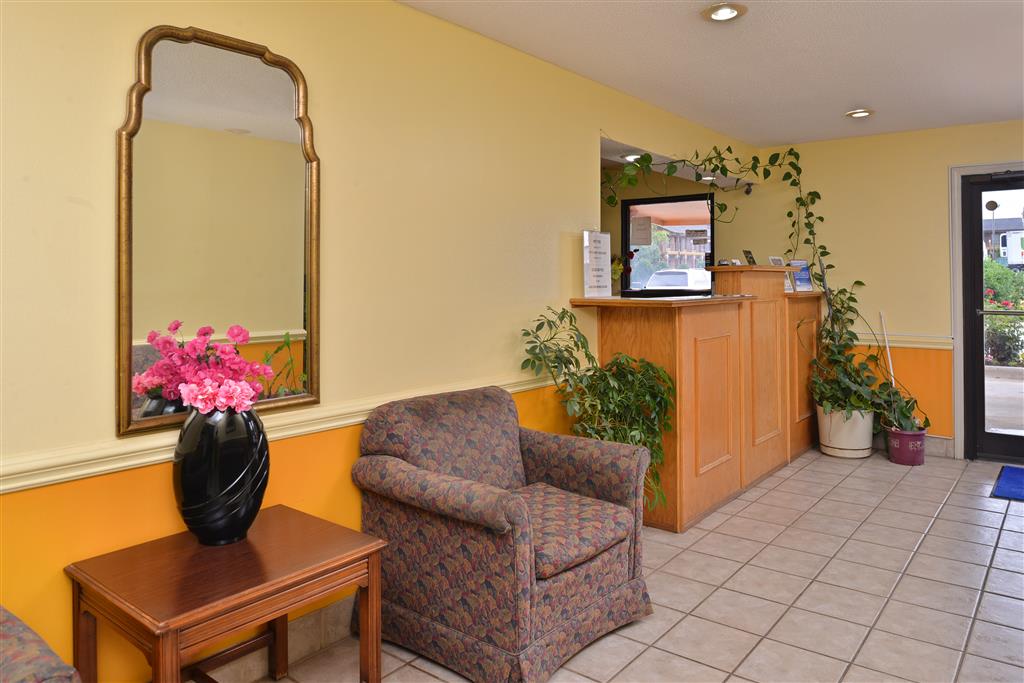 Americas Best Value Inn & Suites Albemarle - photo 5