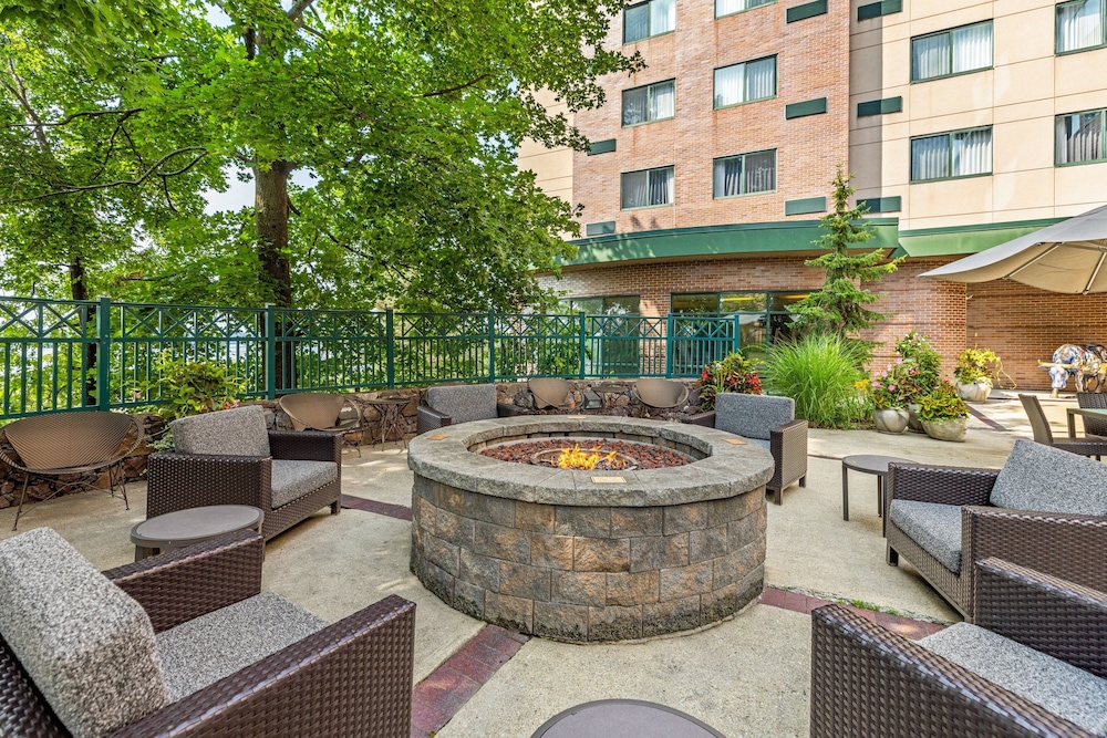 Courtyard by Marriott Boston Waltham - photo 31
